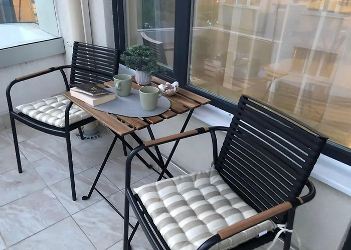 *hot* Main Square Brand New Luxury Daire